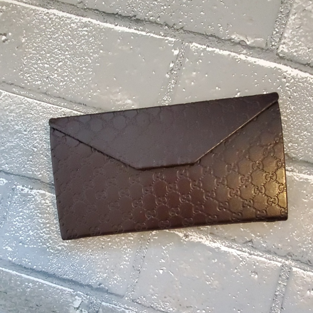 Gucci eyewear case